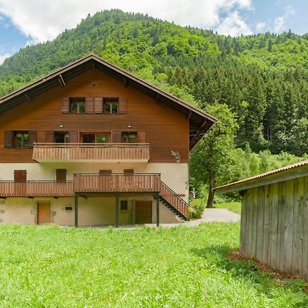 Grand Appartement Proche Gd Bornand Glieres-Val-de-Borne Экстерьер фото